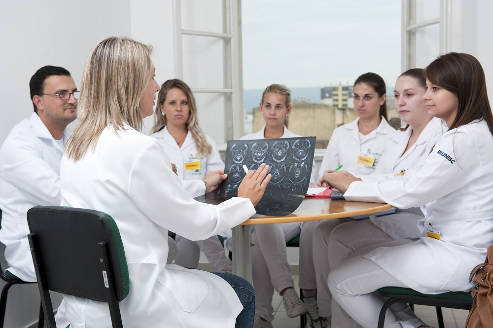 Apresentações dos Trabalhos de Curso do Programa de Residência Multiprofissional em Saúde